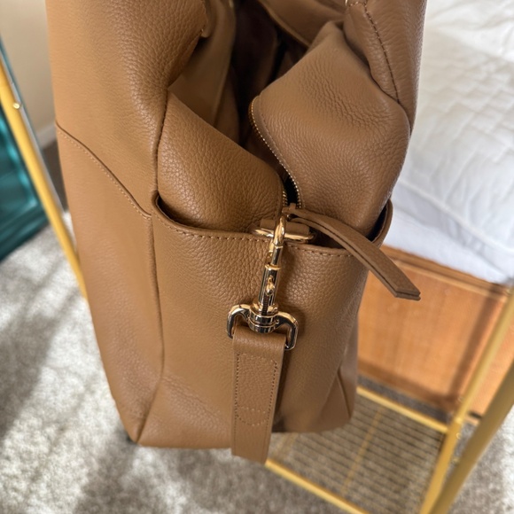NWOT Quince Italian Leather Triple Compartment Weekender - golden tan - Picture 2 of 7